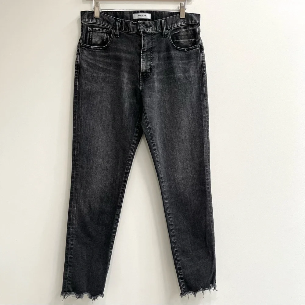 Moussy High Rise Jeans in Black - Picture 2 of 12